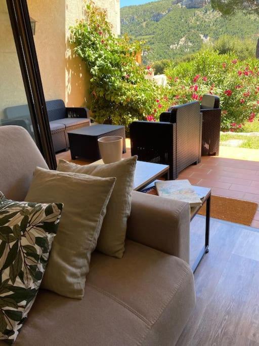 شقة Le Corton - 45M2 - Parking - Jardin - Wifi كاسيس المظهر الخارجي الصورة